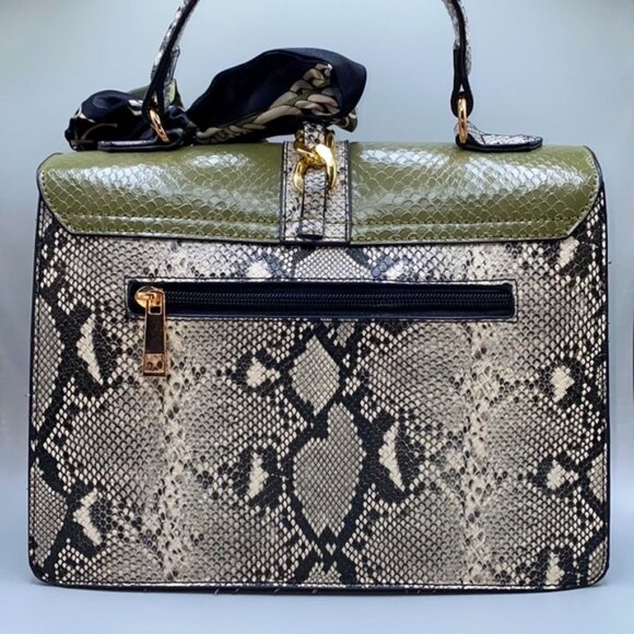 Green faux snakeskin handbag (scarf not included) - Picture 3 of 6